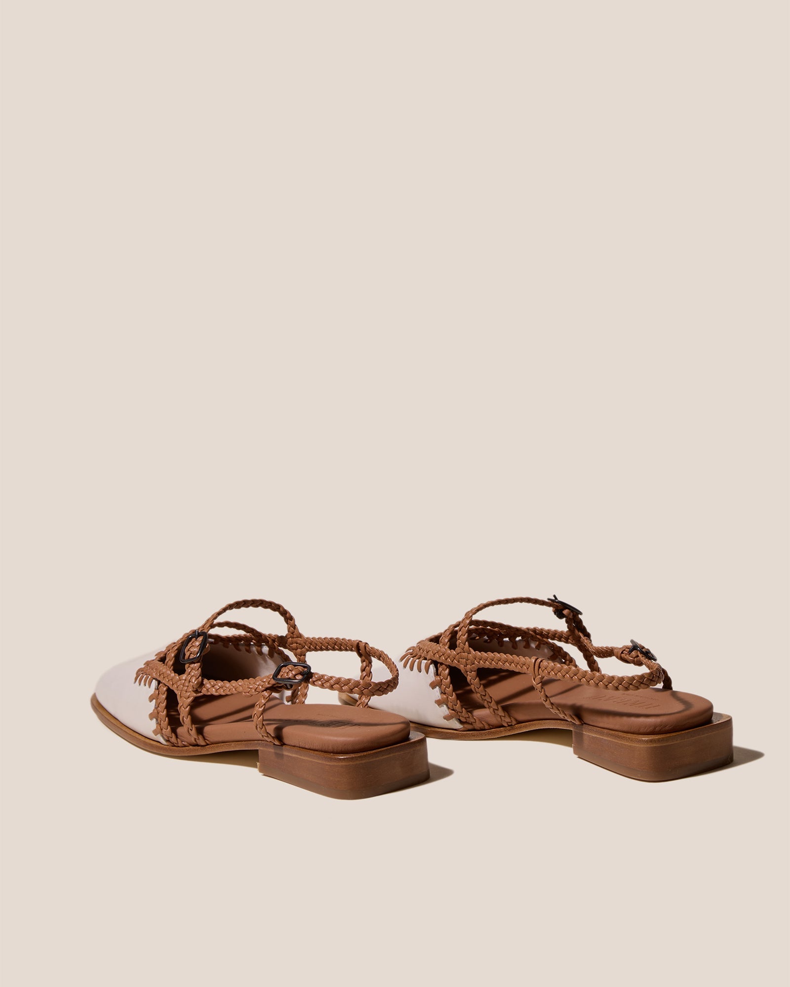 Hereu ADRATA - Woven Square-Toe Sandal