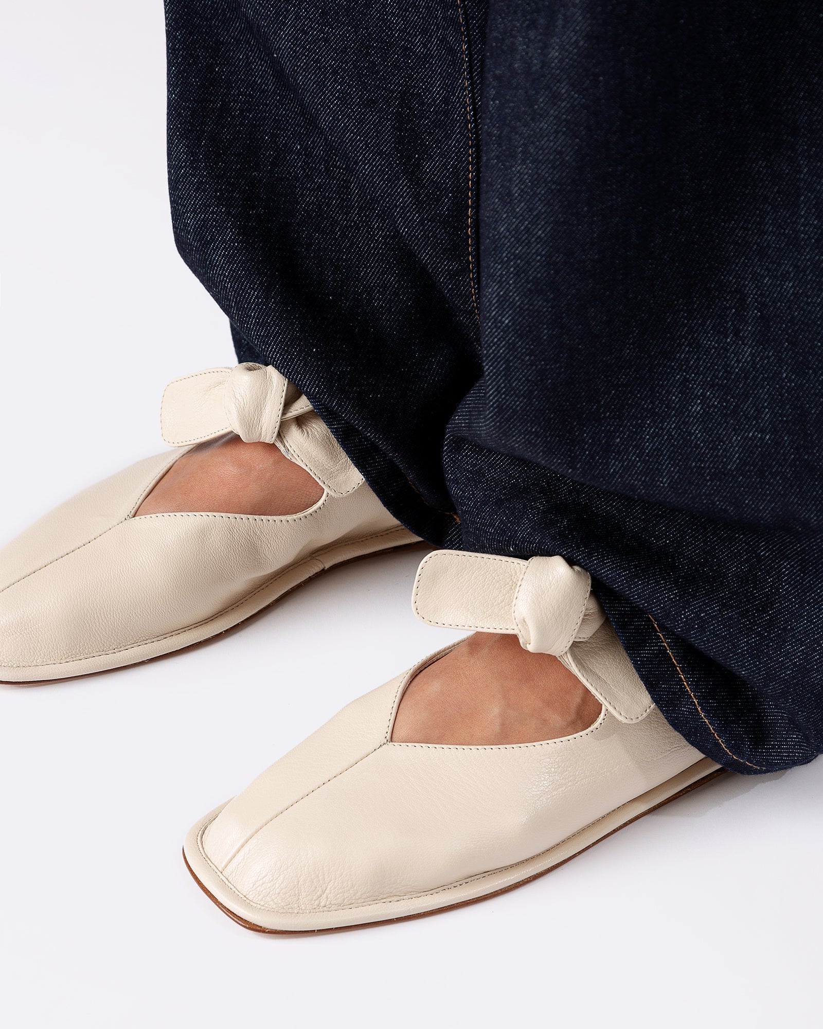 Hereu LLASADA SUPPLE SHINY - Front-Knot Pump