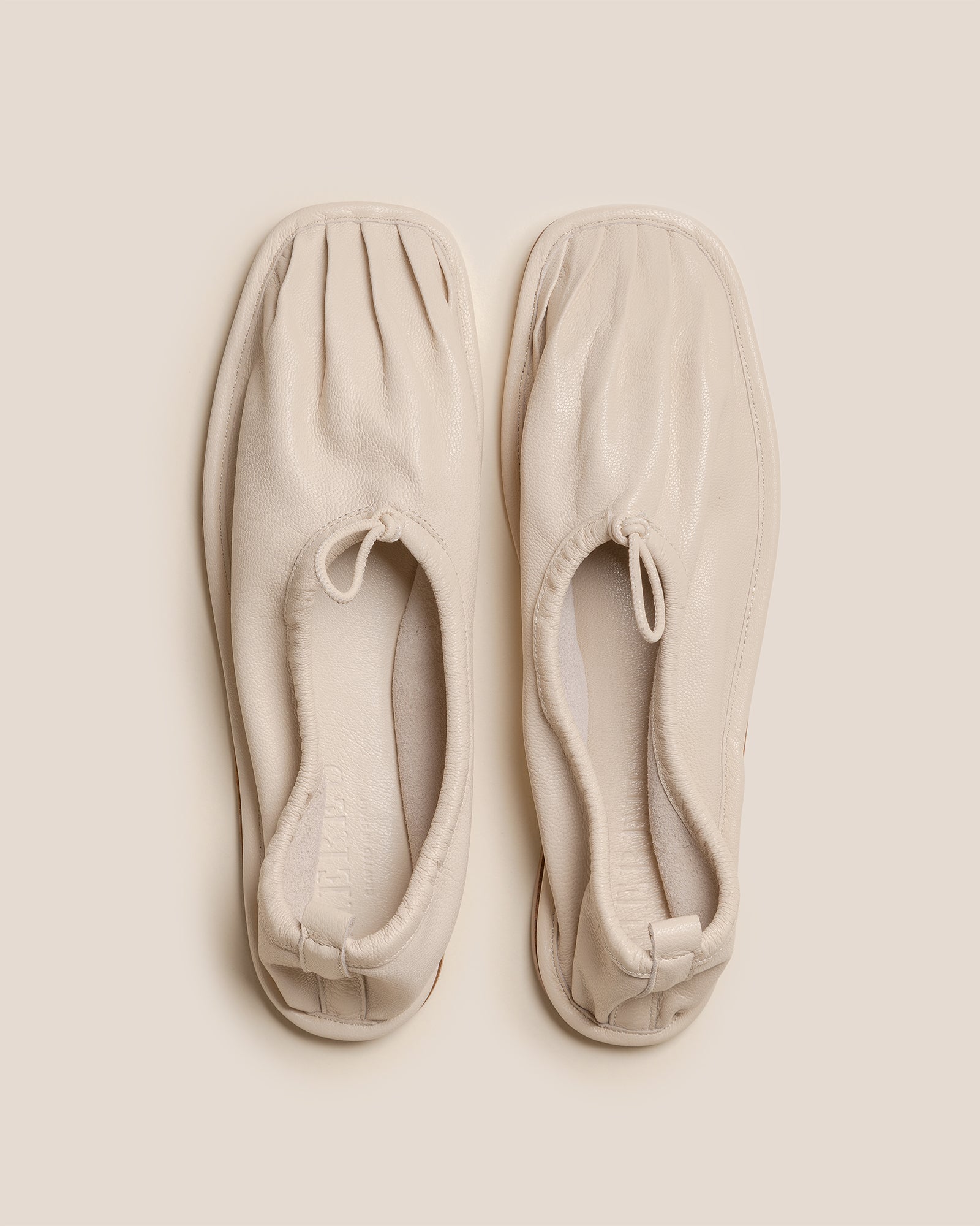 Hereu PUNTERA SUPPLE SHINY - Pleated-Toe Pump