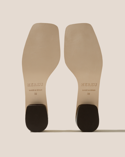 Hereu PLEGADA HEELED - Deconstructed Lace-up Shoe