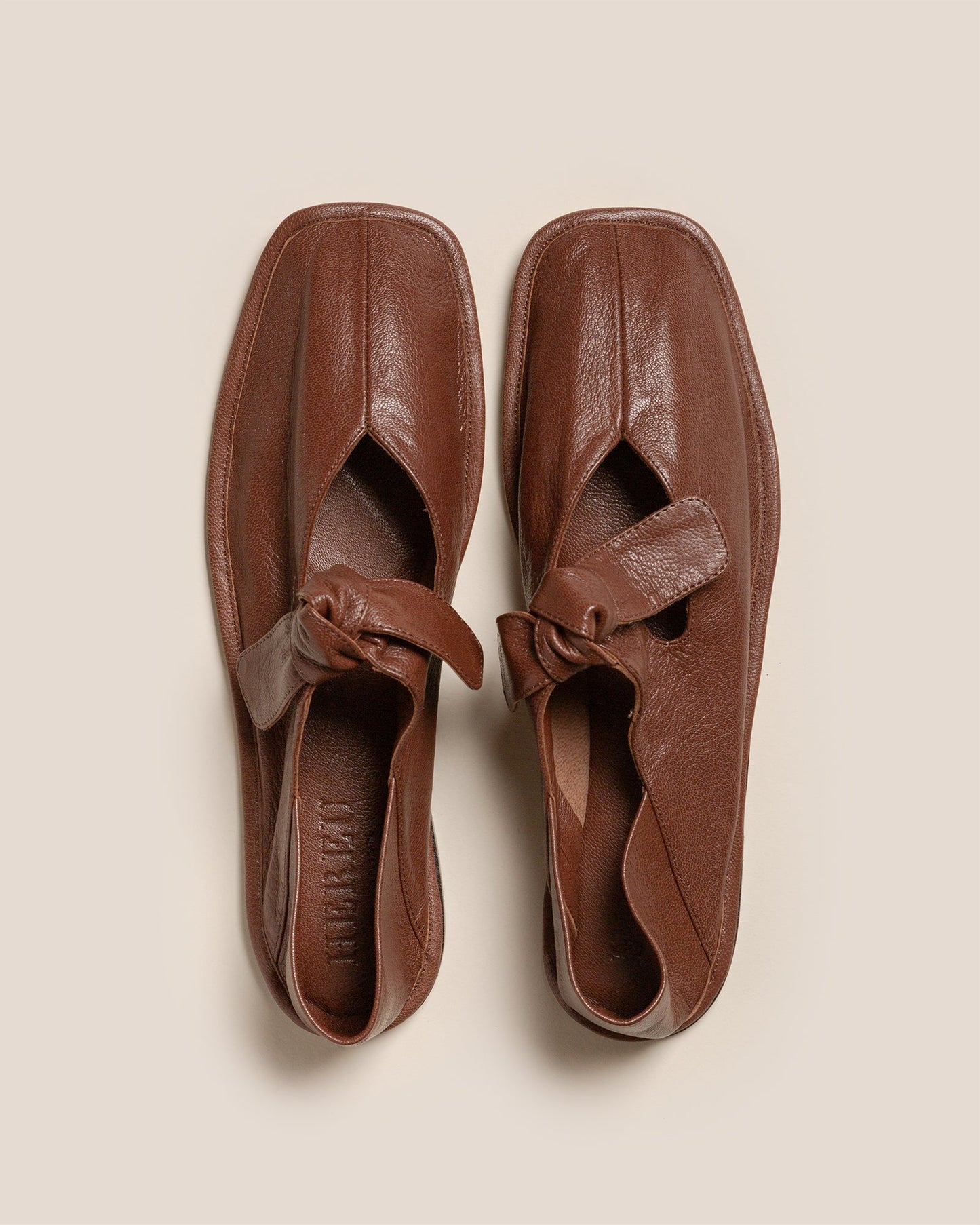 Hereu LLASADA SUPPLE SHINY - Front-Knot Pump