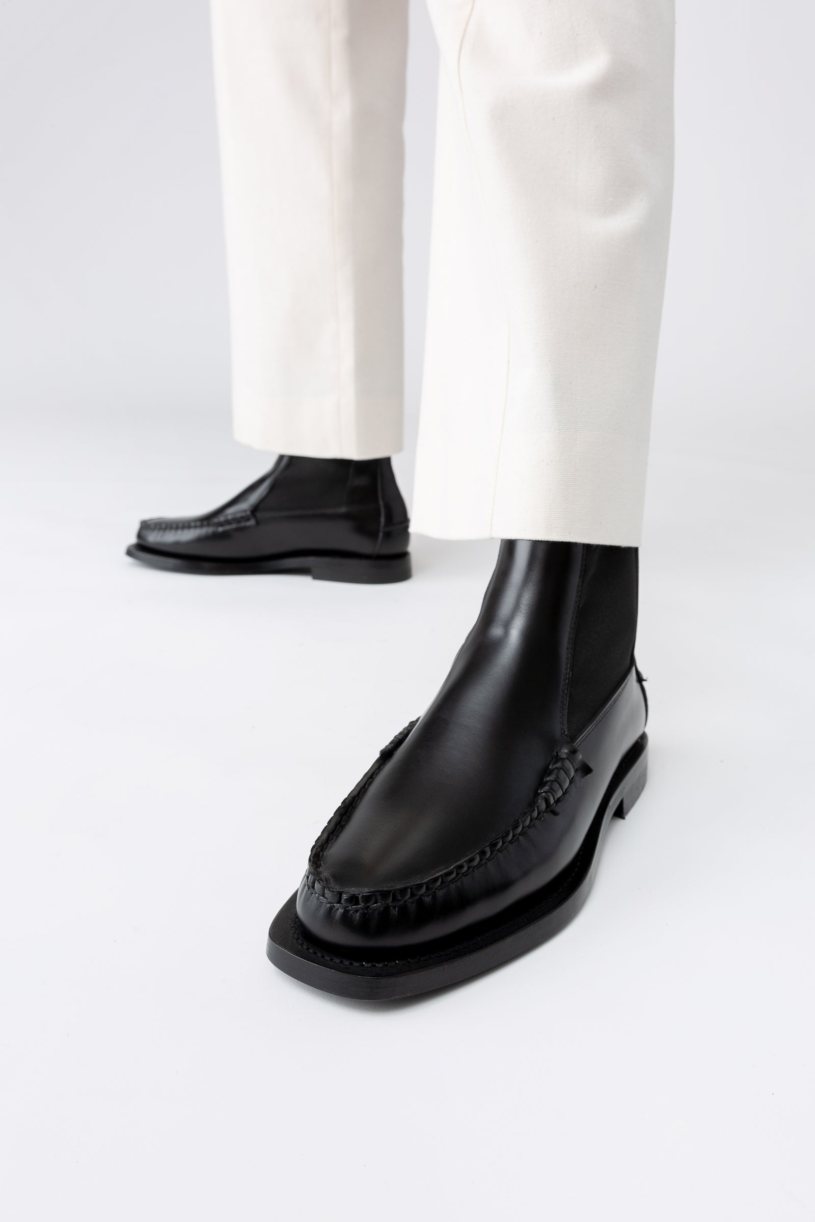 Hereu ALDA - Low-calf Chelsea Boot