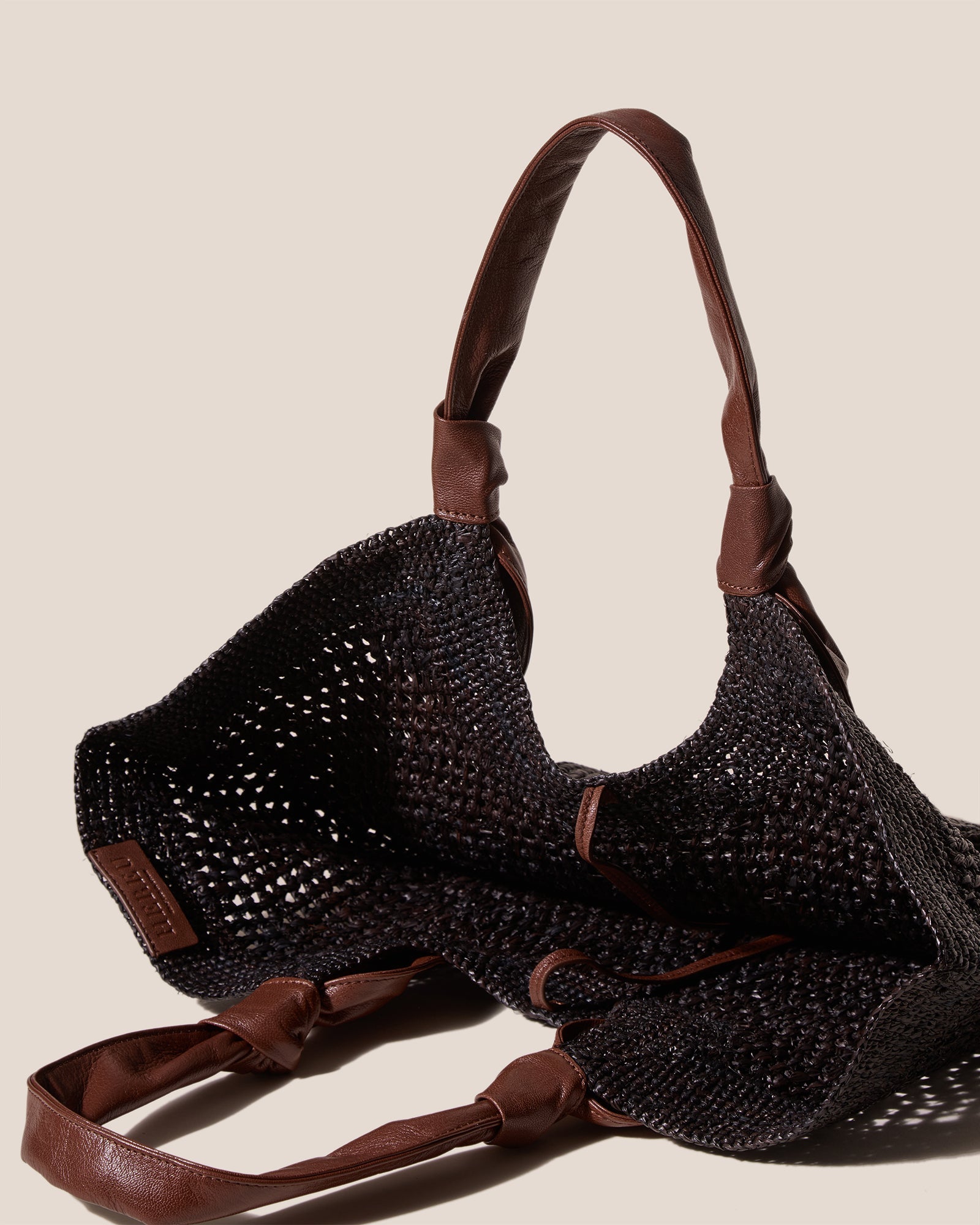 Hereu FONOL - Crocheted Raffia Basket