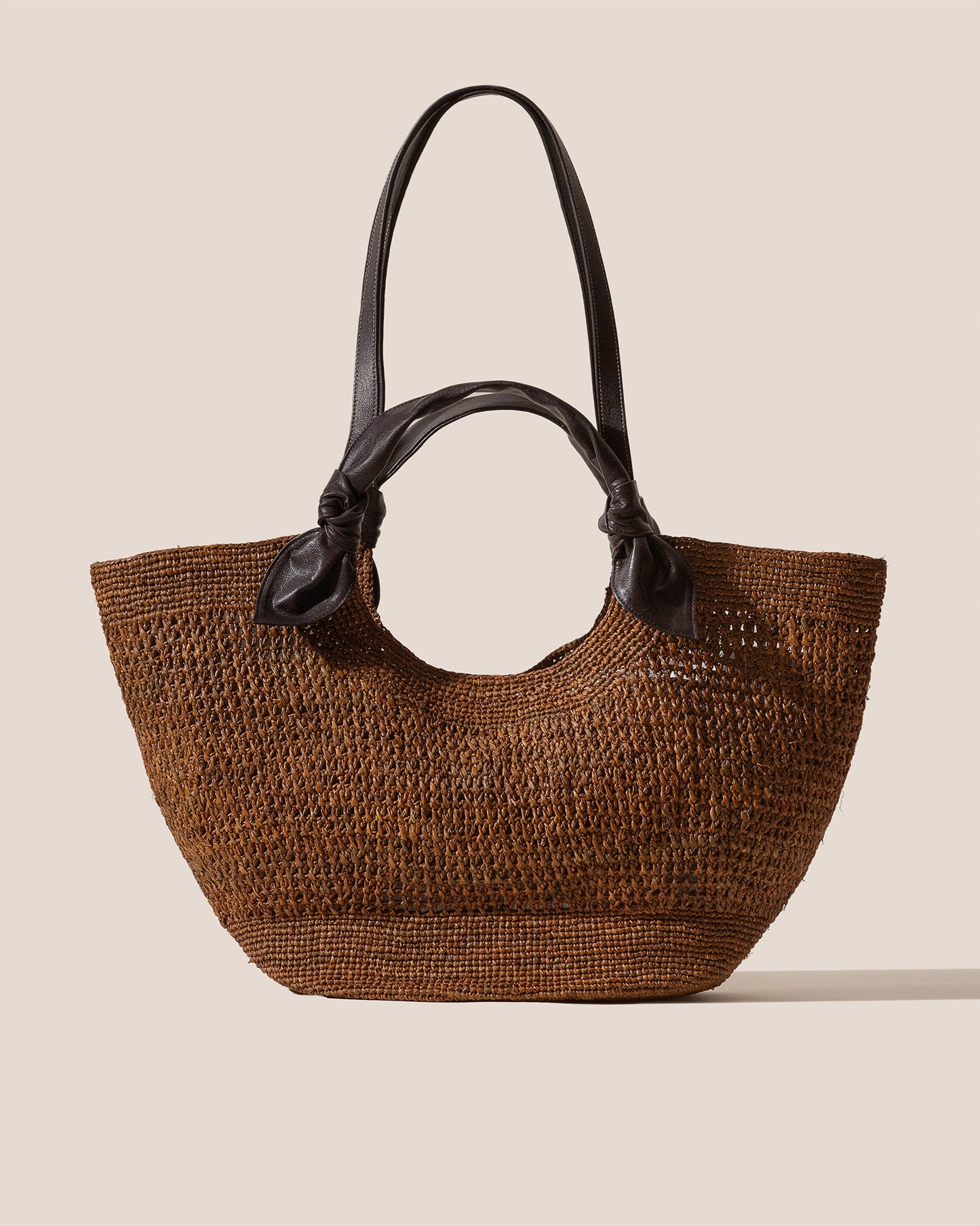 Hereu FONOL L RAFFIA - Crocheted Raffia Basket