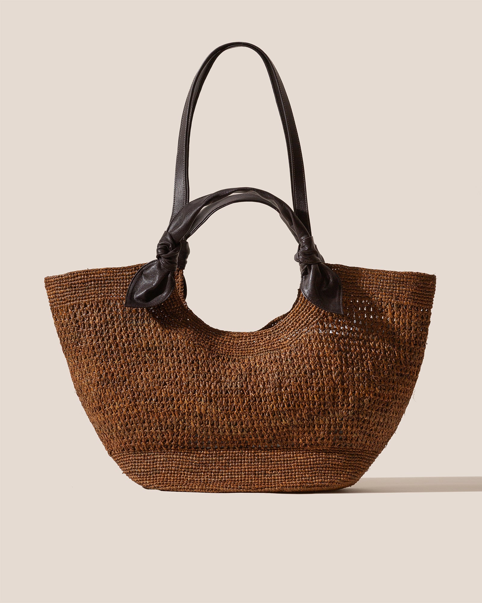 Hereu FONOL L RAFFIA - Crocheted Raffia Basket