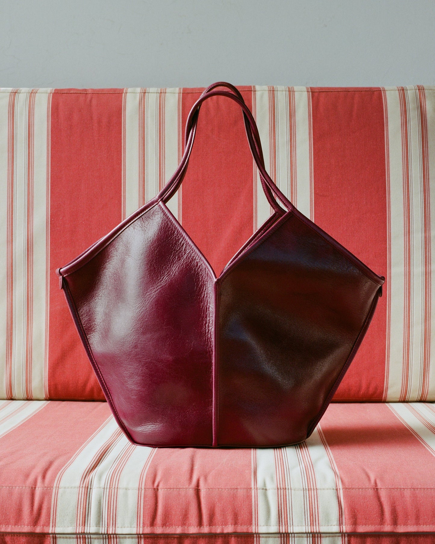 Hereu CALELLA DISTRESSED - Leather Tote Bag