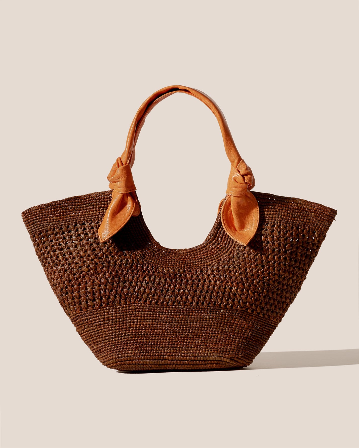 Hereu FONOL - Crocheted Raffia Basket