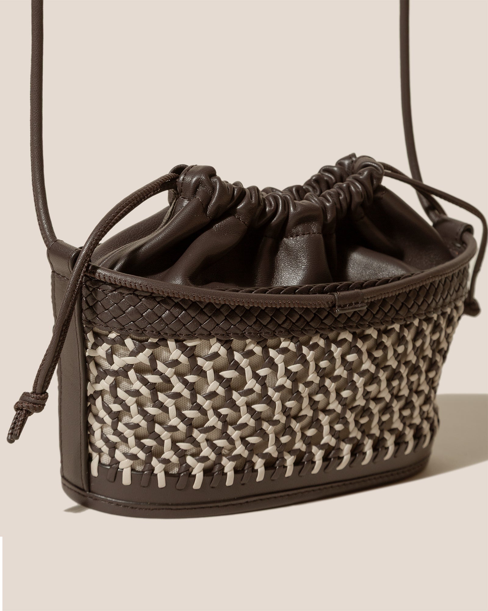 Hereu GAIA - Woven Bucket Crossbody Bag