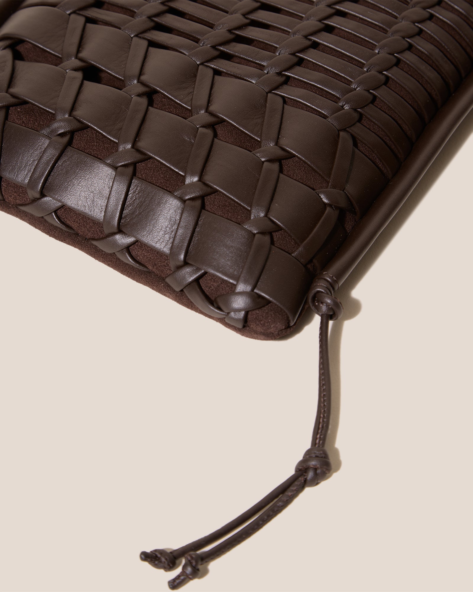 Hereu TRENA SUEDE - Flat Square Crossbody Bag