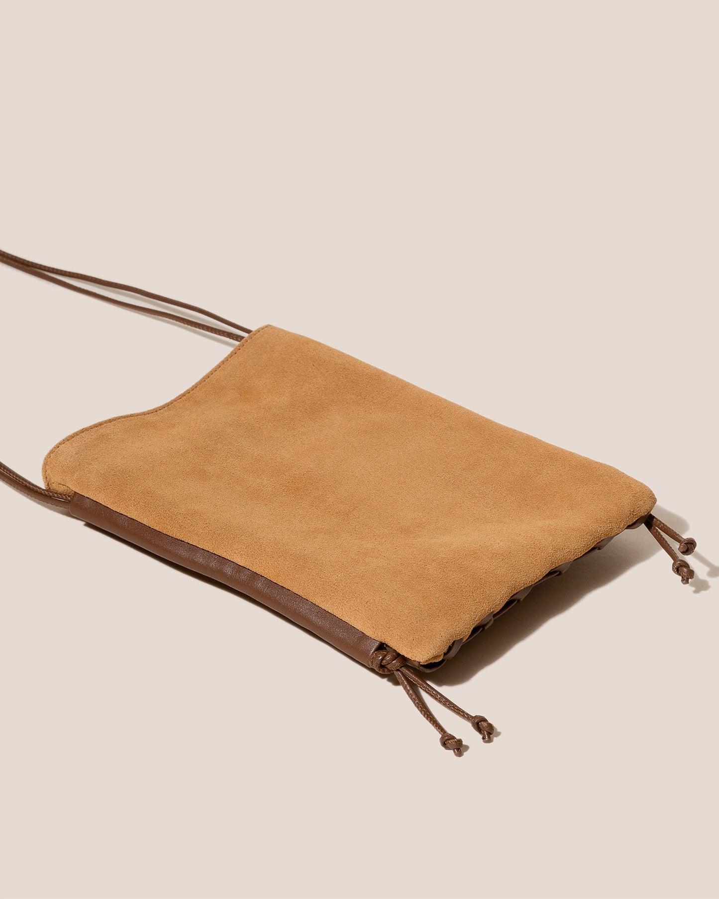 Hereu TRENA SUEDE - Flat Square Crossbody Bag