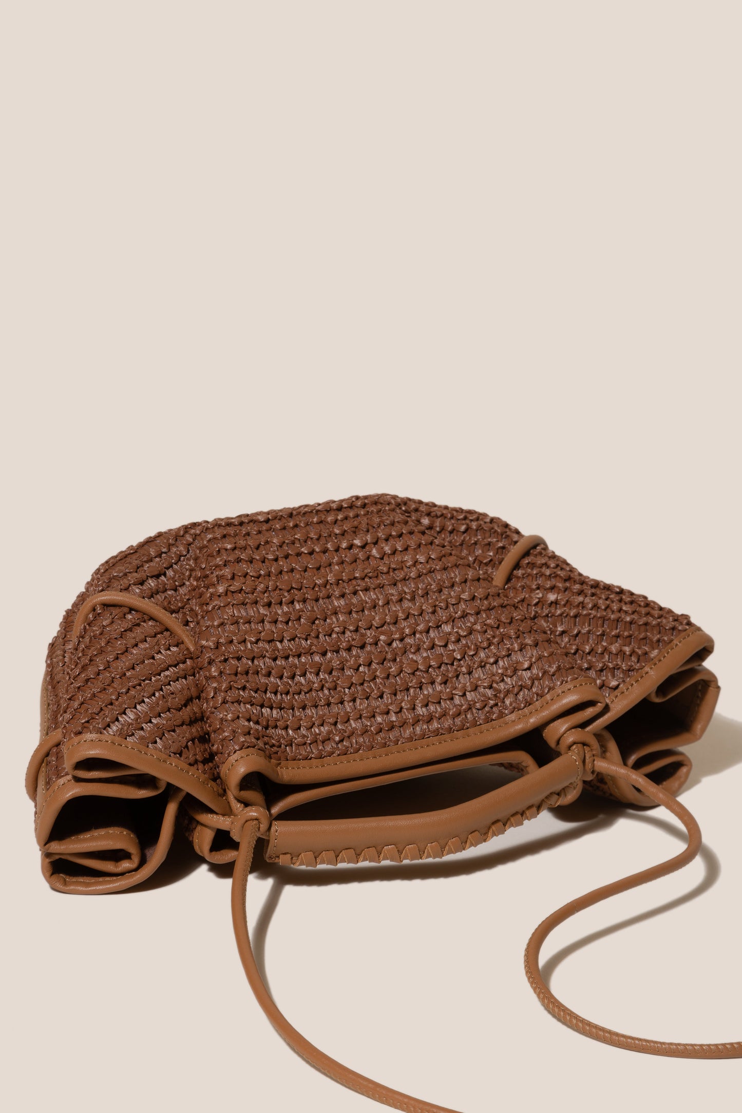 Hereu ARTA MINI RAFFIA - Pleated Crossbody Bag