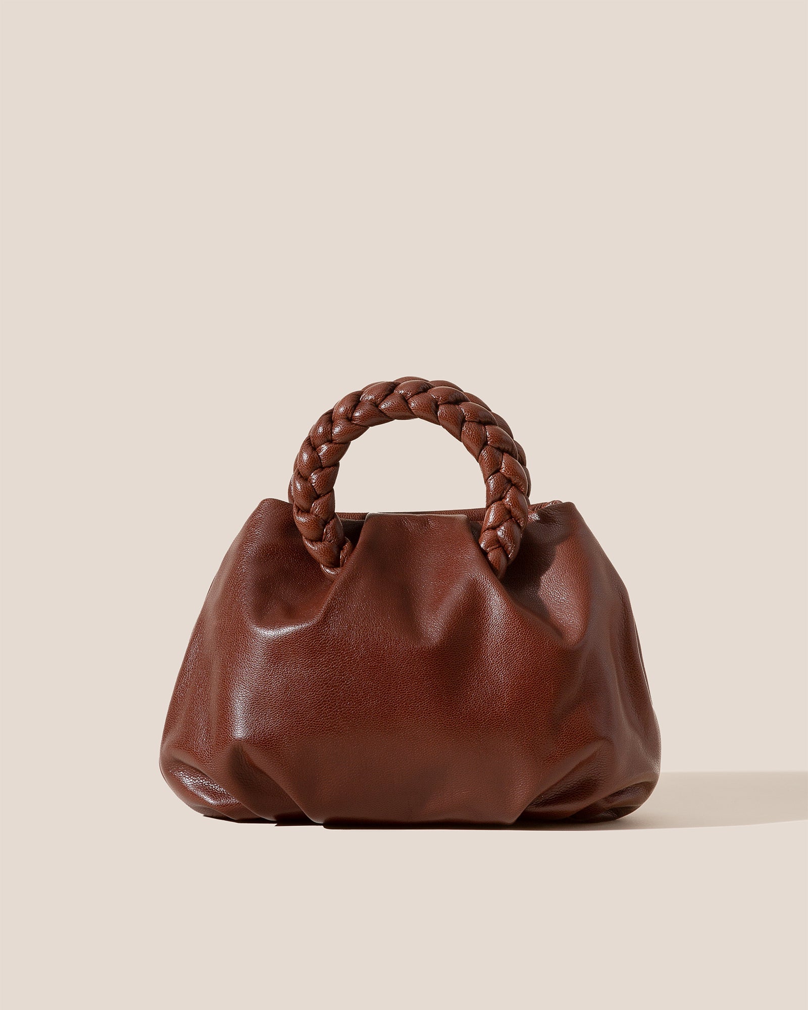 Hereu BOMBON M SUPPLE SHINY - Medium Plaited-handle Leather Handbag