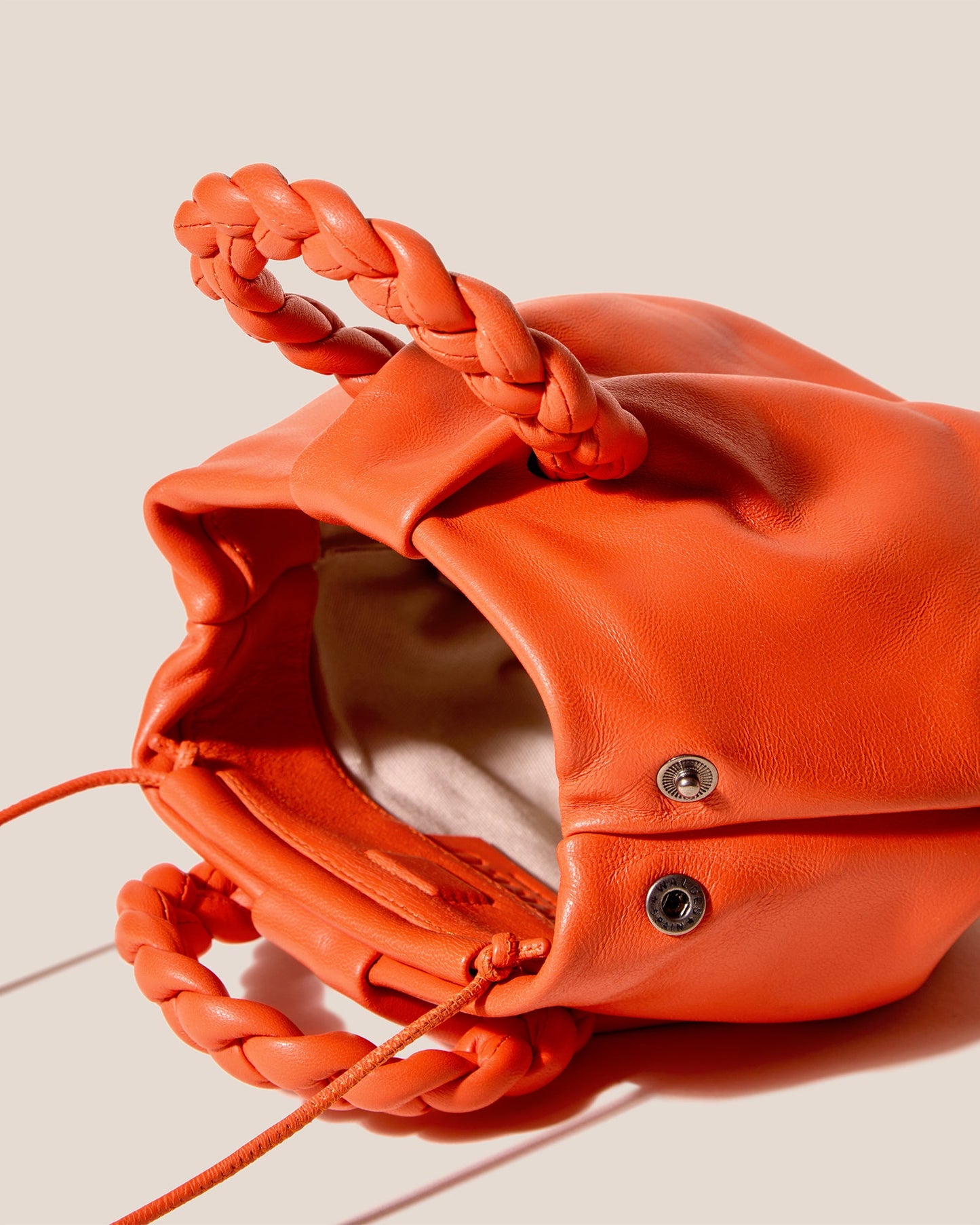 Hereu BOMBON - Plaited-handle Leather Handbag