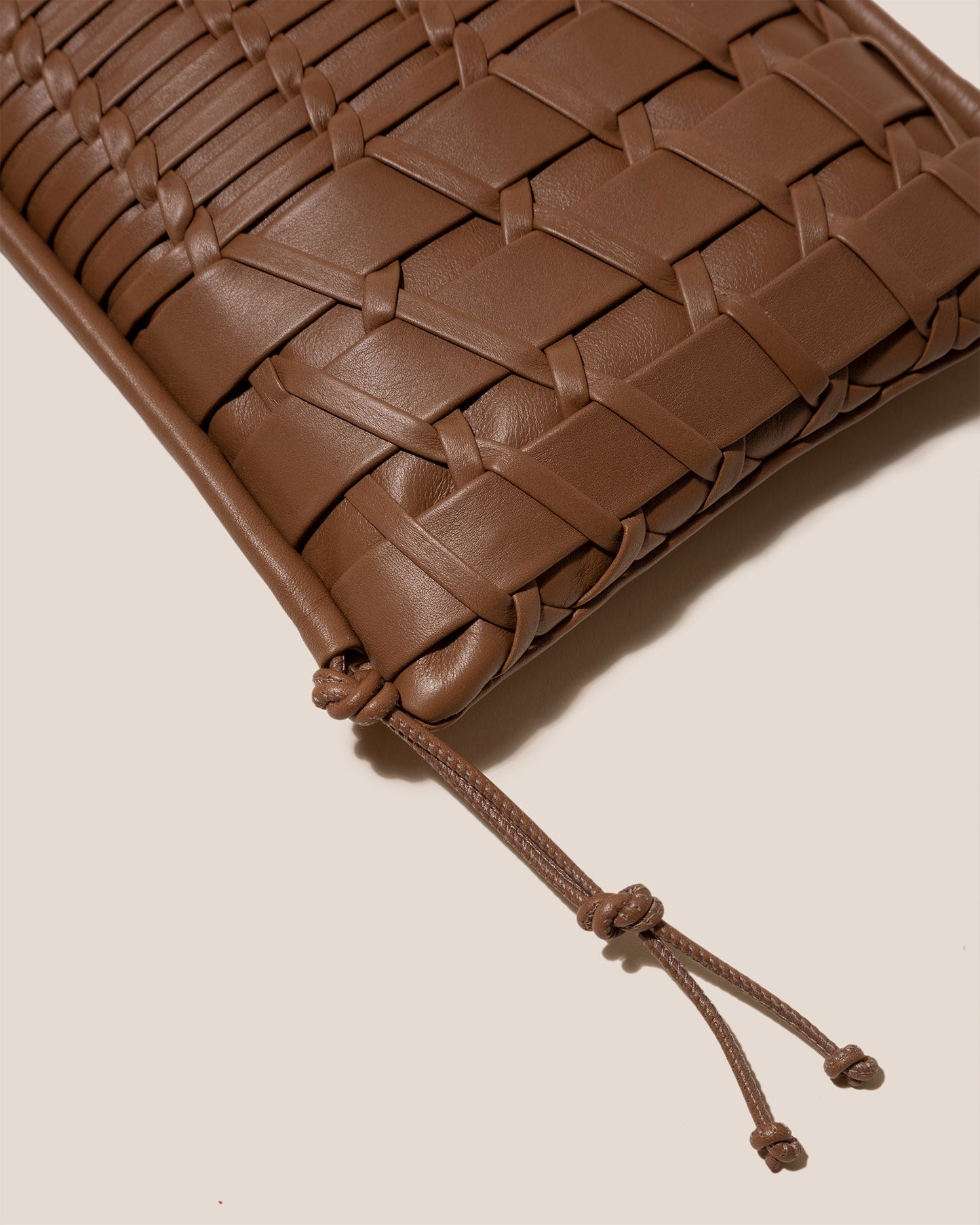 Hereu TRENA - Flat Square Crossbody Bag