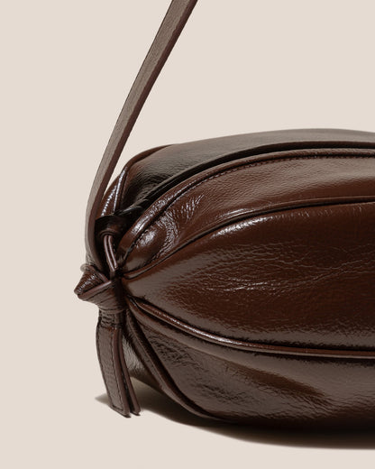 Hereu BOYA L DISTRESSED - Ball-Shaped Crossbody Bag