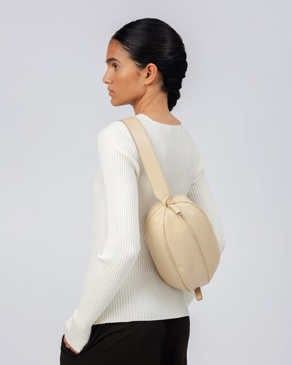 Hereu BOYA L DISTRESSED - Ball-Shaped Crossbody Bag