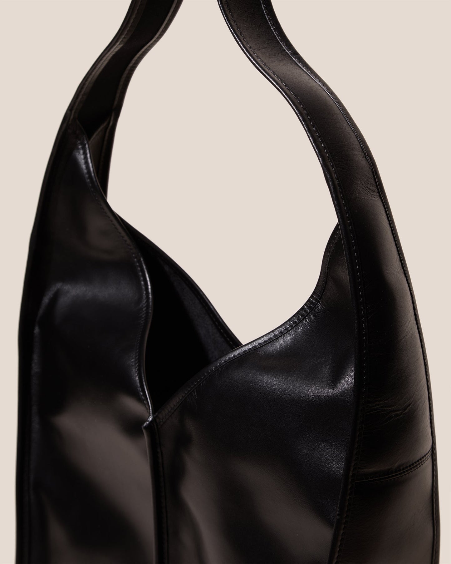Hereu CALELLA CROSSBODY - Leather-trimmed Crossbody Sac