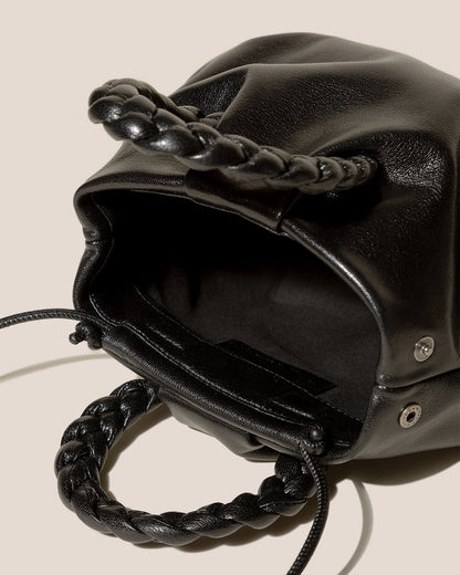 Hereu BOMBON M SUPPLE SHINY - Medium Plaited-handle Leather Handbag