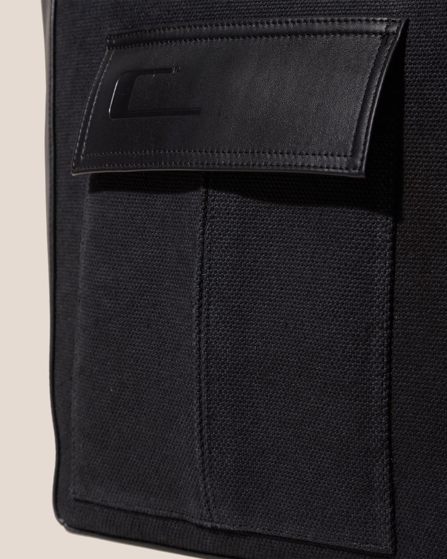 Hereu VINCLE L - Messenger Bag