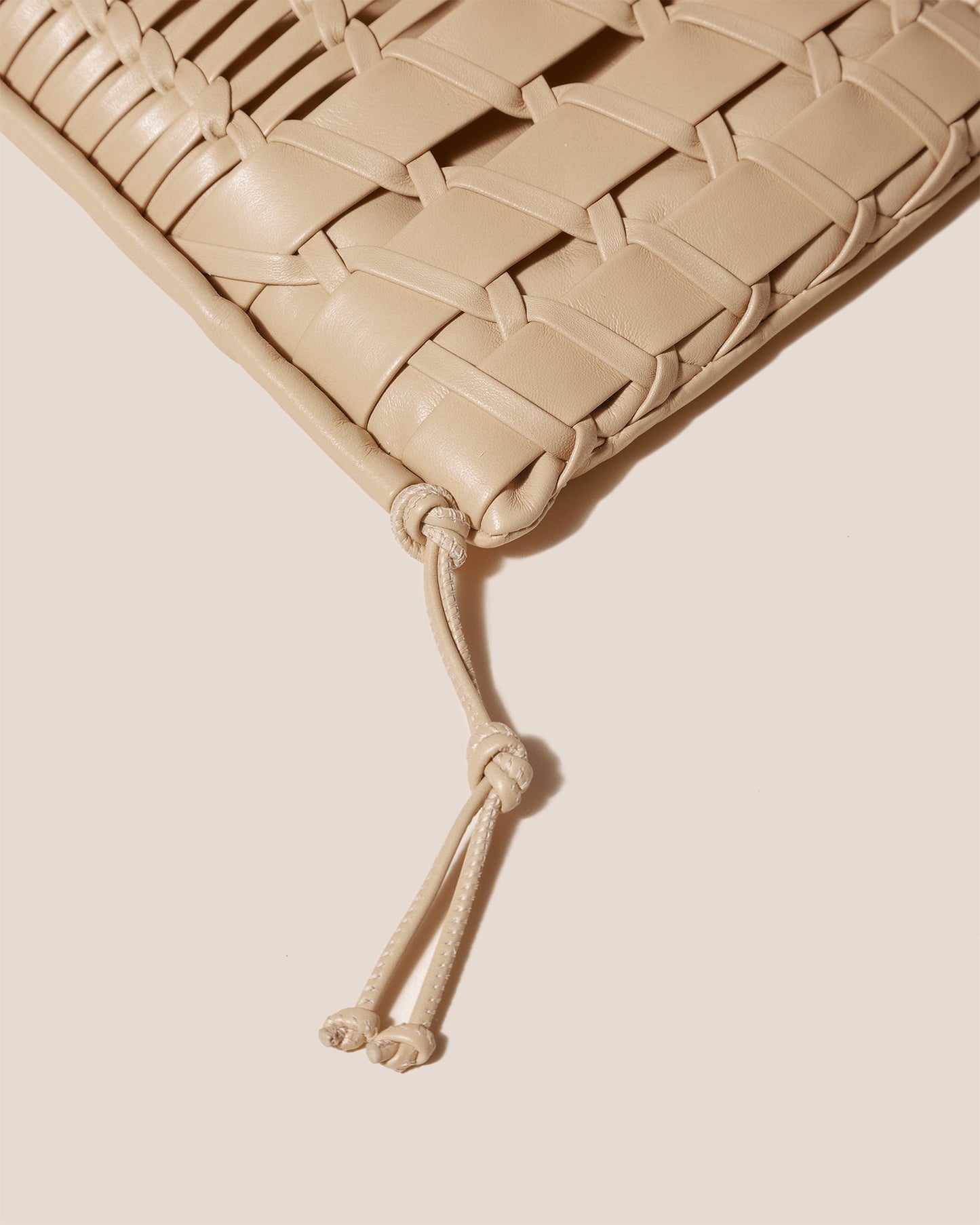 Hereu TRENA - Flat Square Crossbody Bag