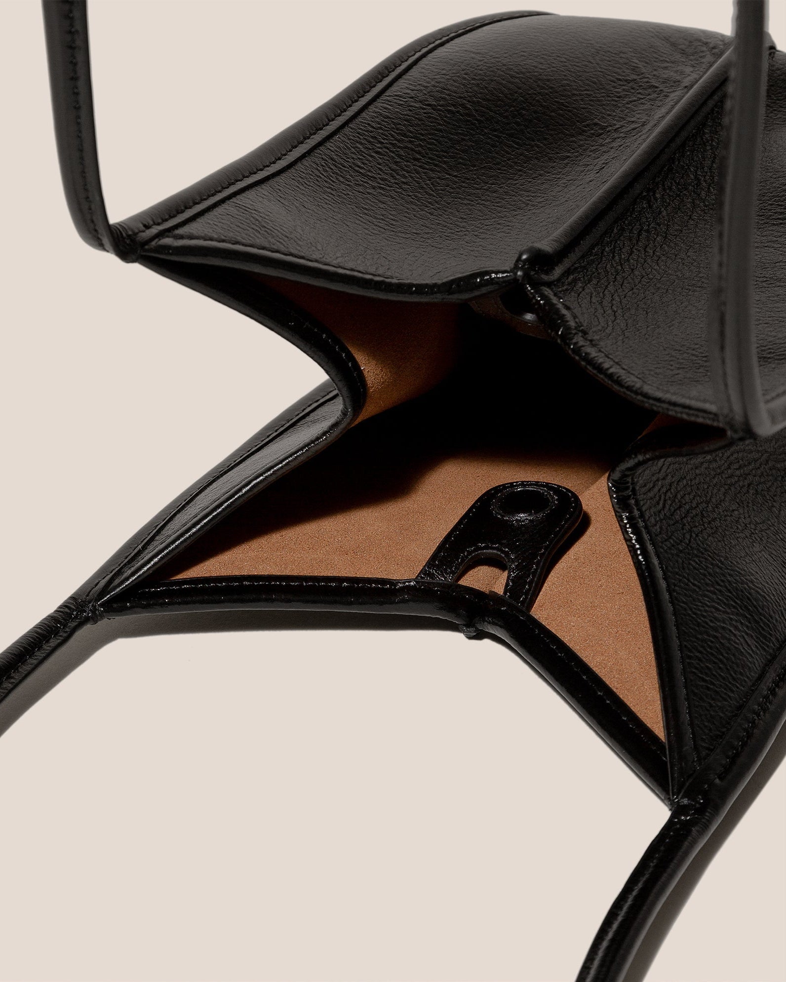 Hereu CALELLA BUCKET LEATHER - Leather-trimmed Shoulder Bag