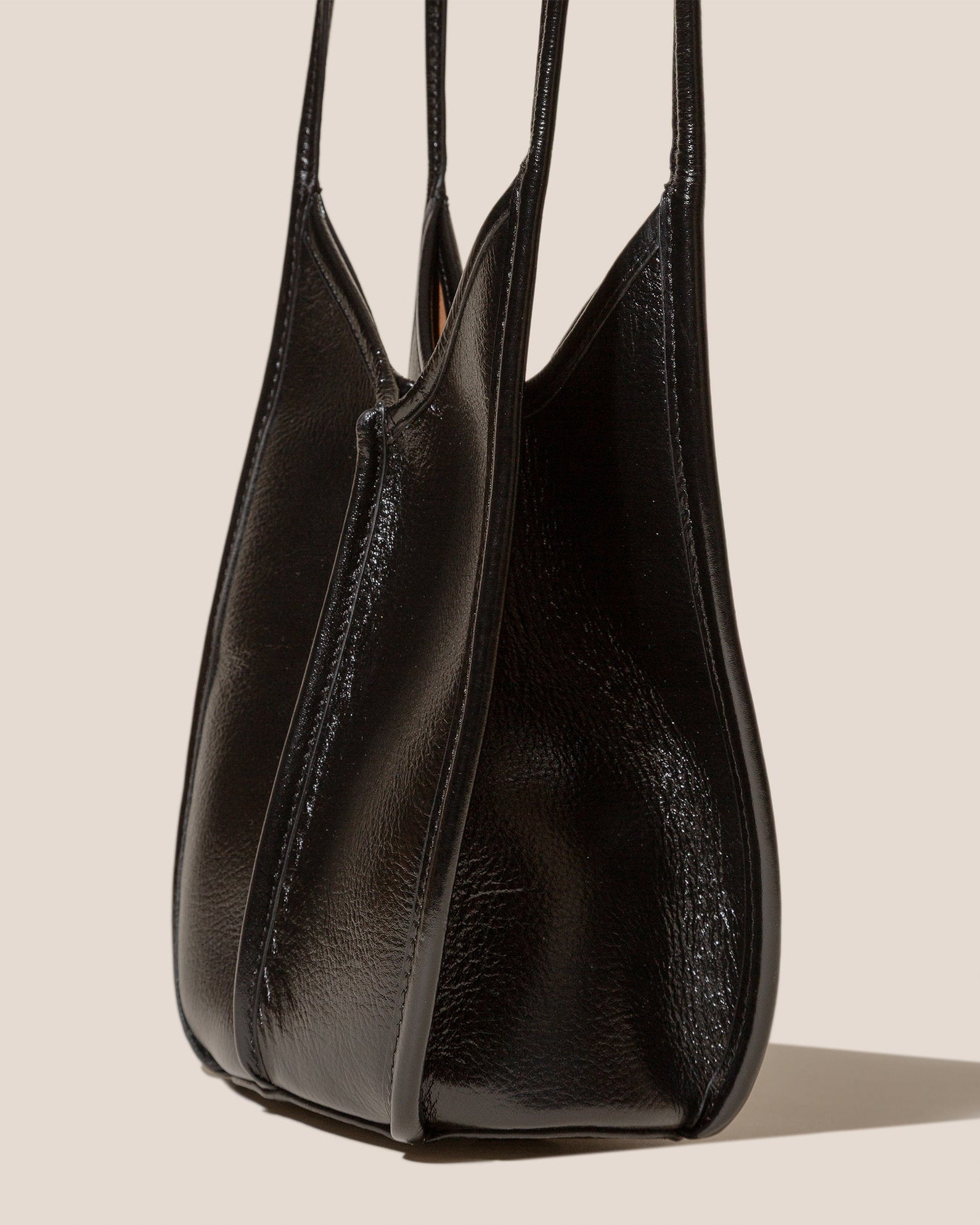 Hereu CALELLA BUCKET LEATHER - Leather-trimmed Shoulder Bag