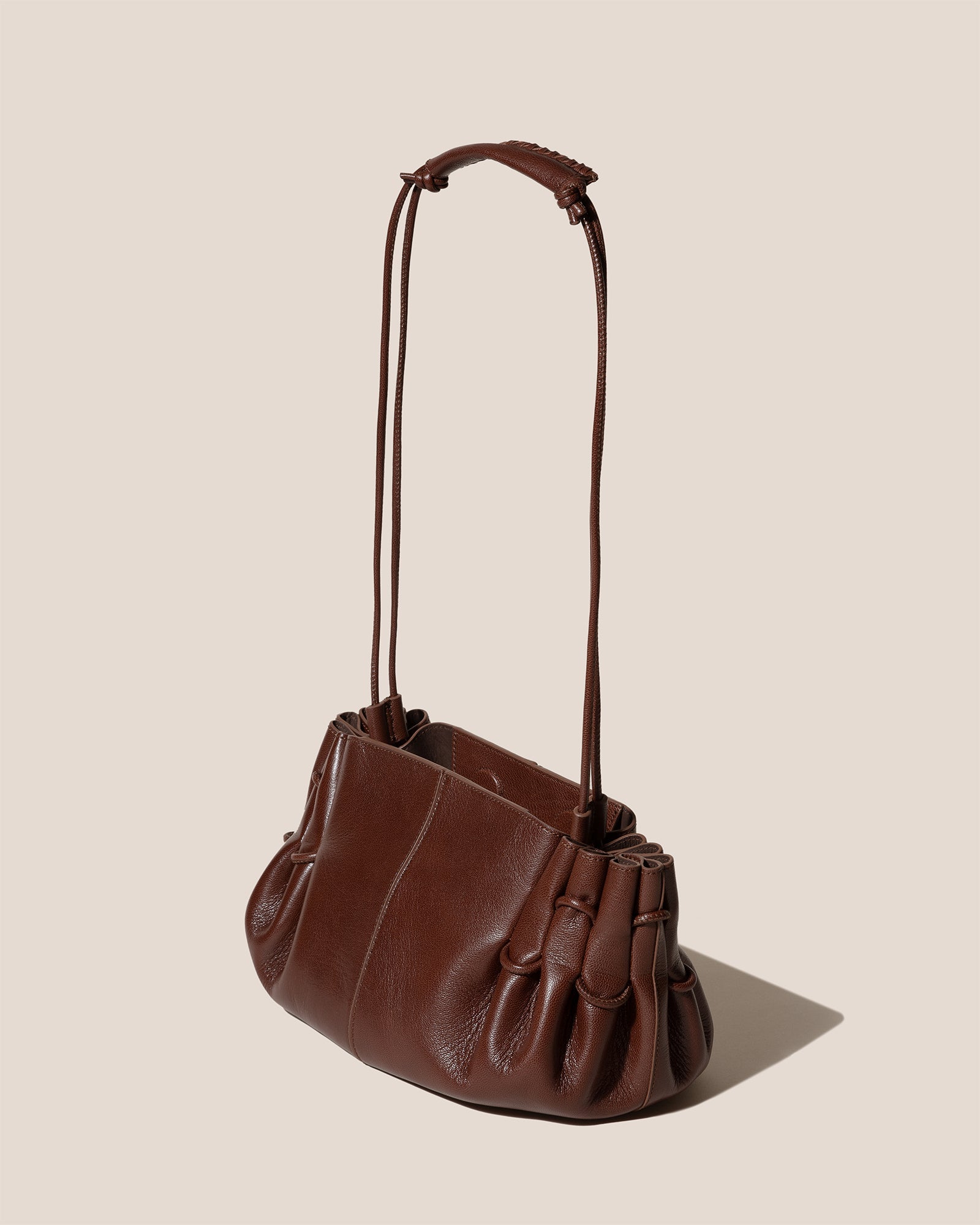 Hereu ARTA - Pleated Shoulder Bag