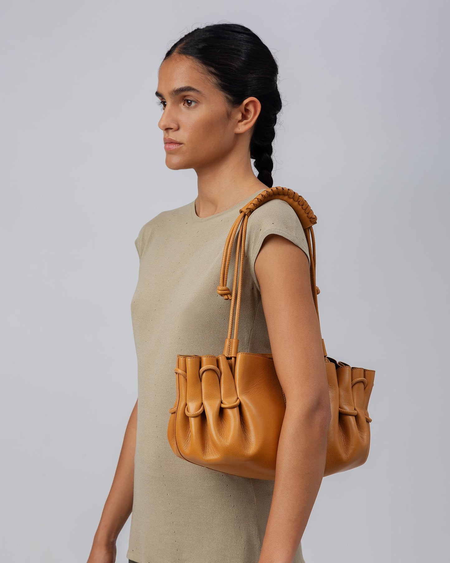 Hereu ARTA - Pleated Shoulder Bag