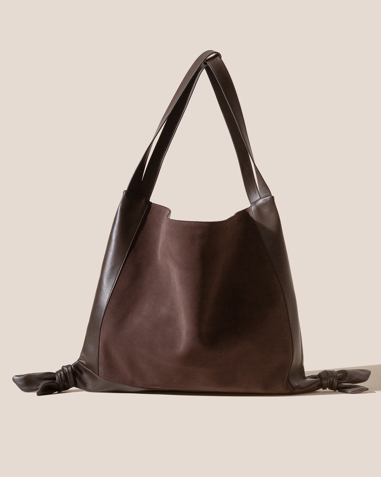 Hereu CADOR SUEDE - Slouchy Shoulder Bag