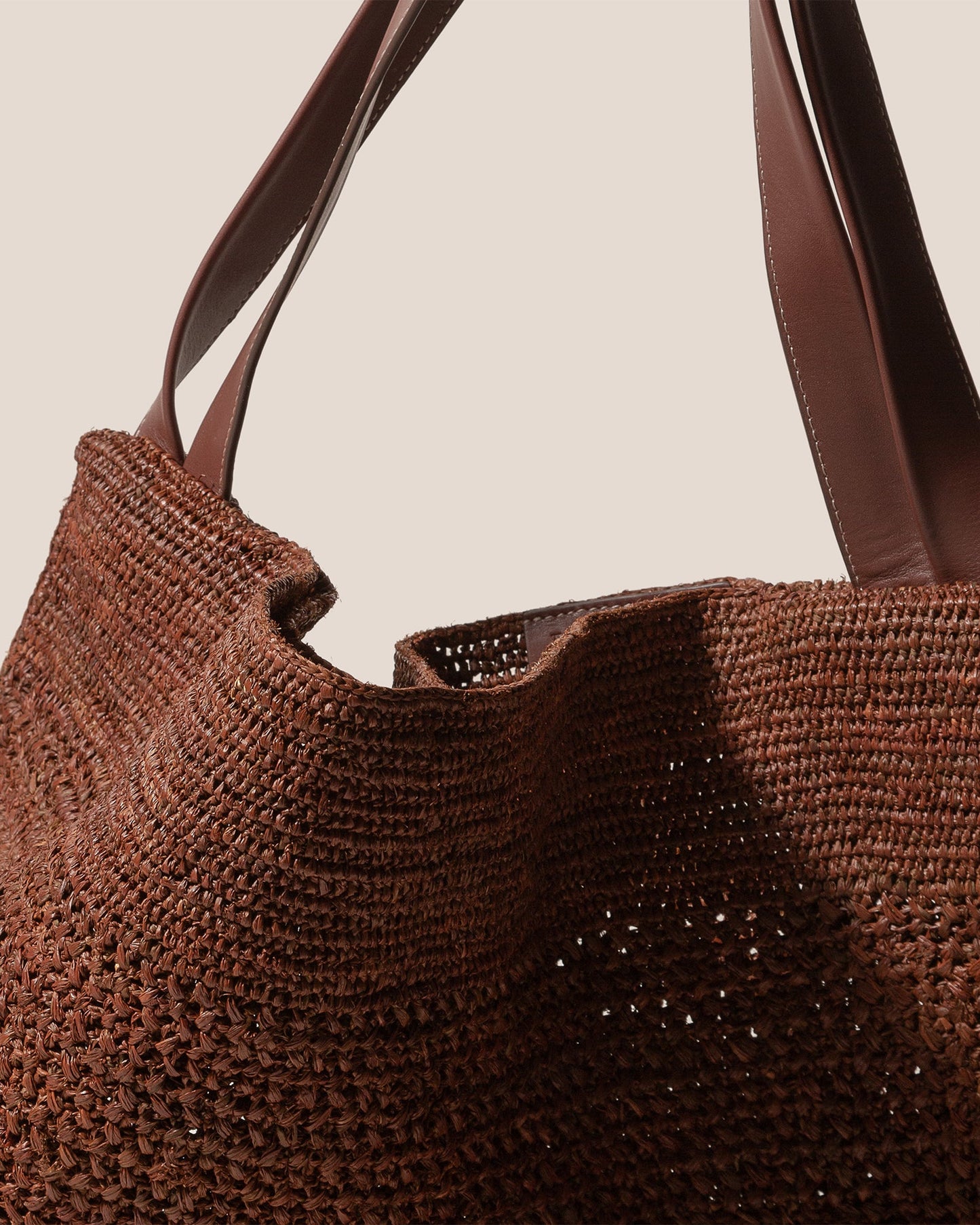 Hereu CADOR - Slouchy Crocheted Raffia Shoulder Bag