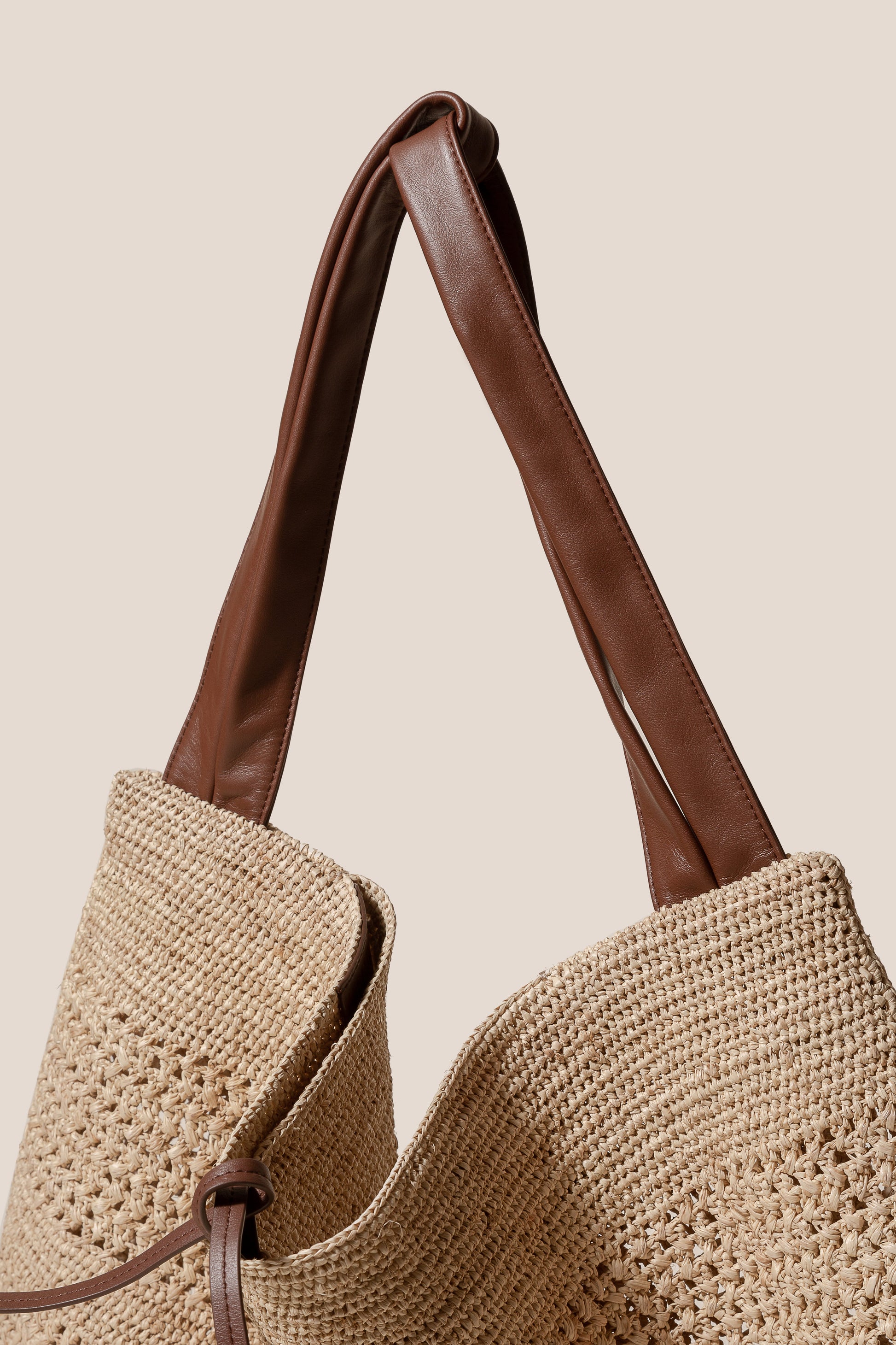 Hereu CADOR - Slouchy Crocheted Raffia Crocheted Shoulder Bag