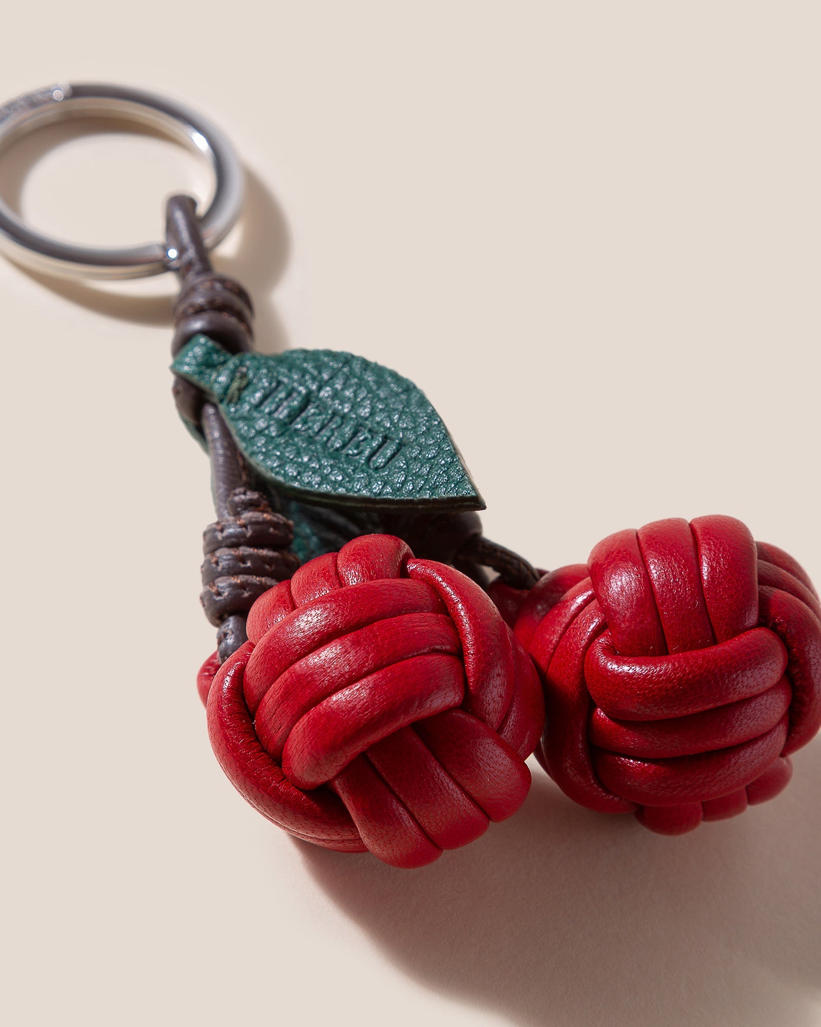 Hereu CIRERES - Hand-Knotted Cherries Leather Key Holder
