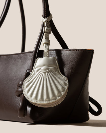 Hereu PETXINA - Embossed Leather Charm