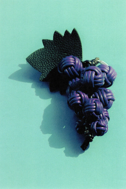 Hereu RAÏM - Hand-Knotted Grapes Leather Key Holder