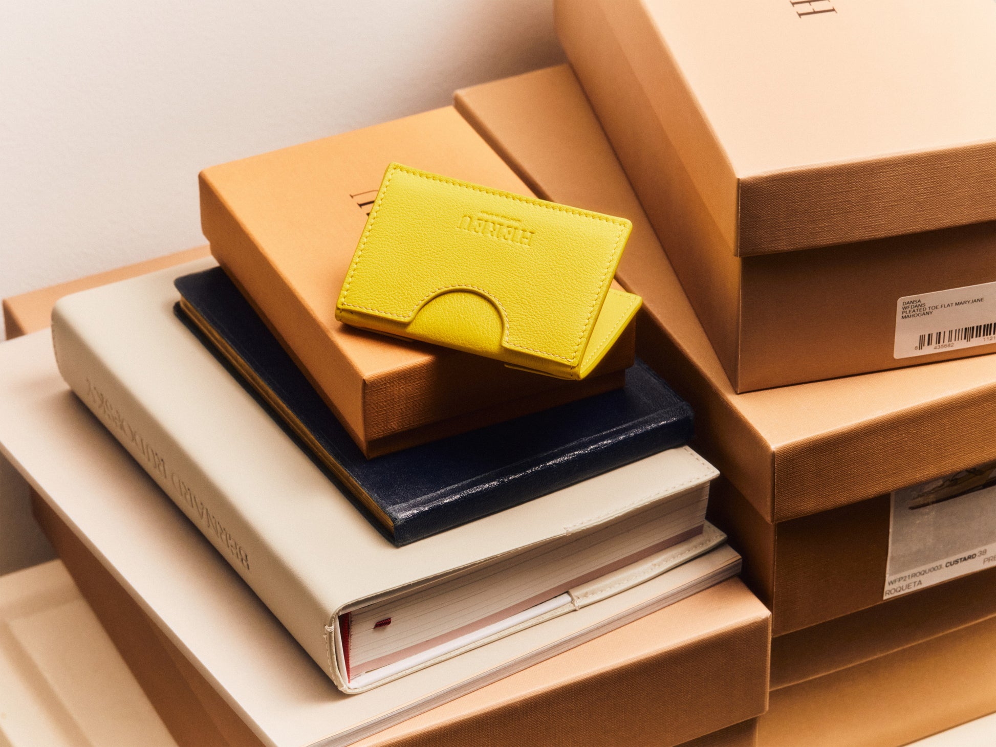 Hereu RODONA - Foldable Leather Card Holder