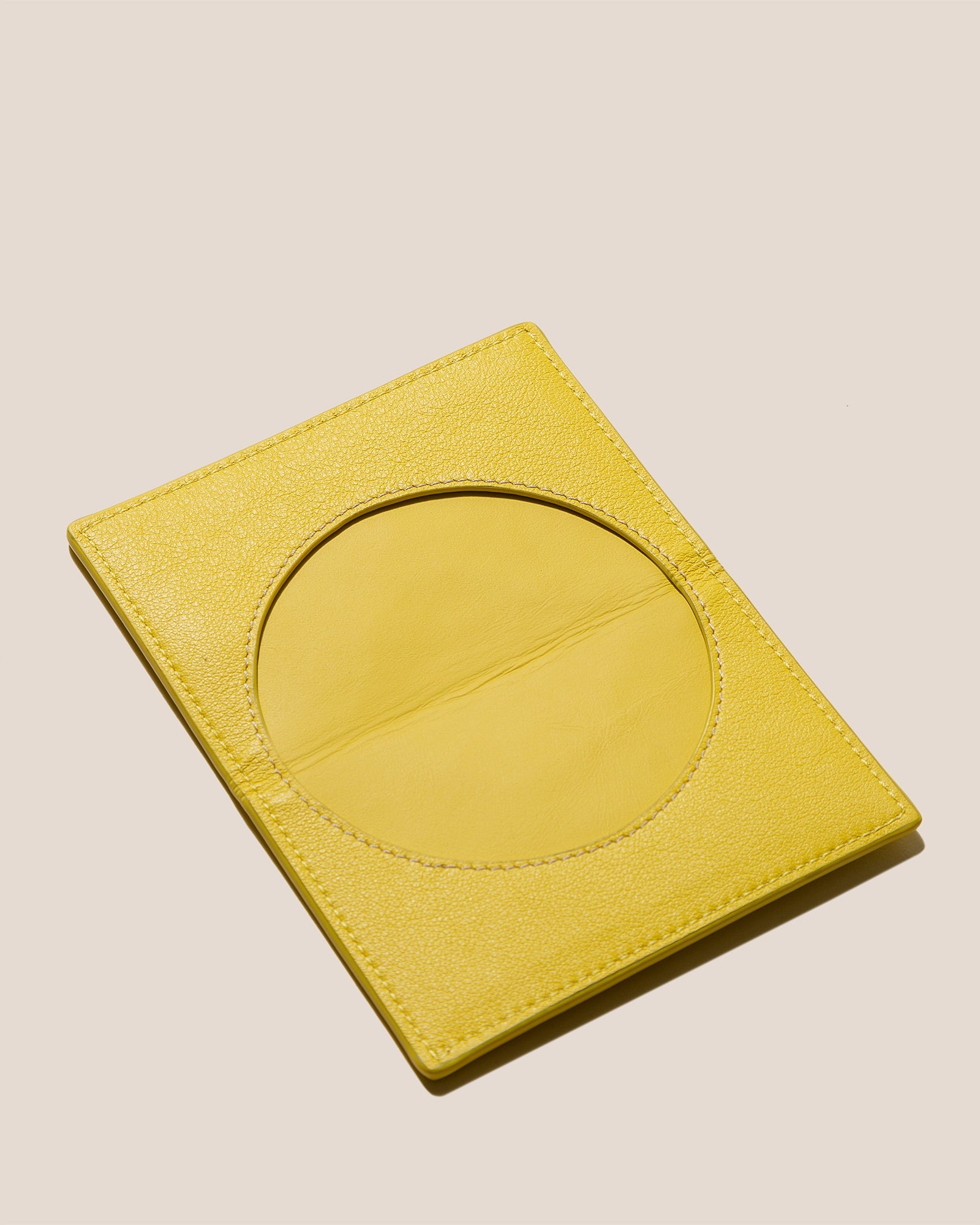 Hereu RODONA - Foldable Leather Card Holder