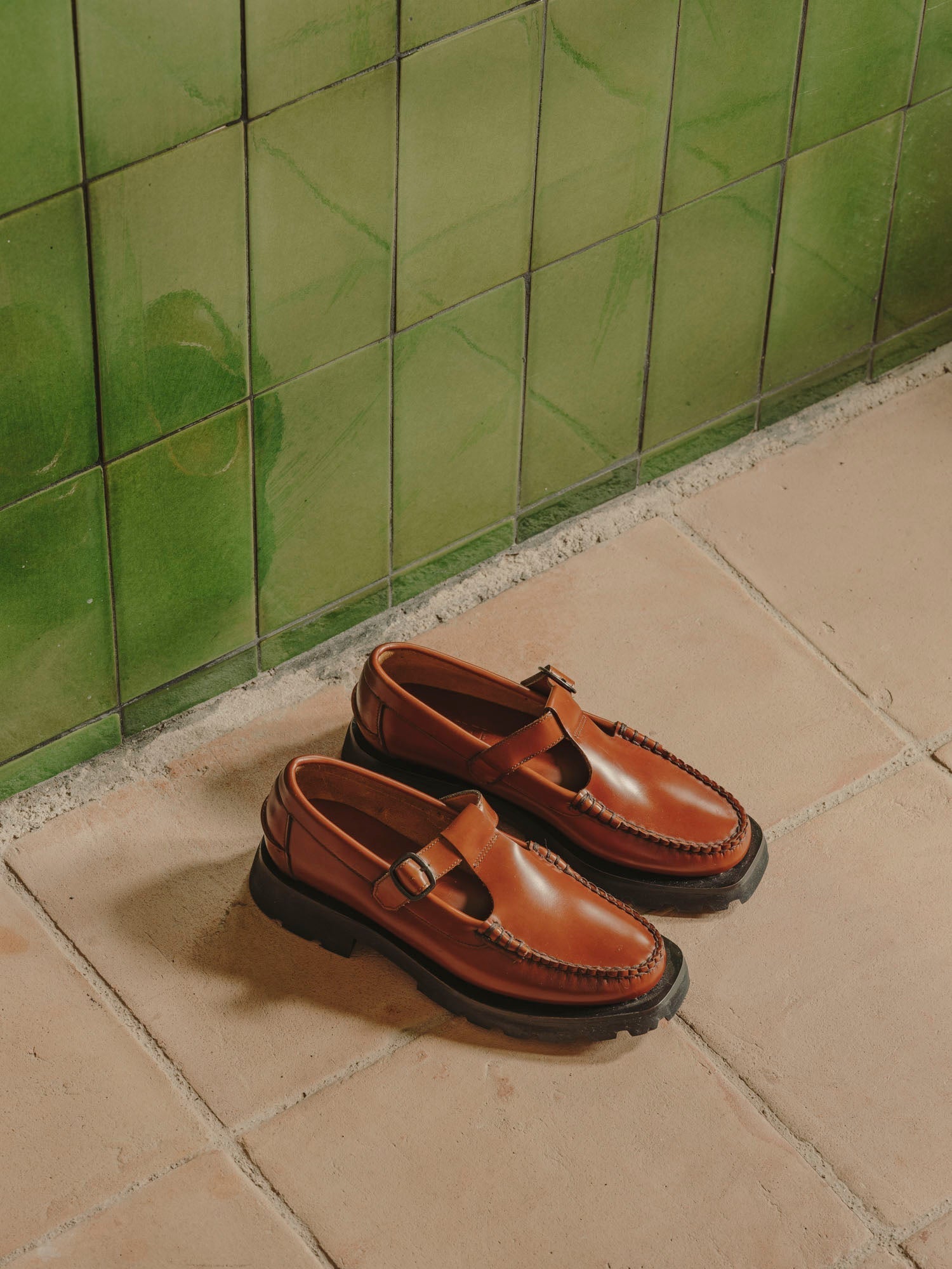 Hereu ALBER SPORT - Tread Sole T-Bar Loafer