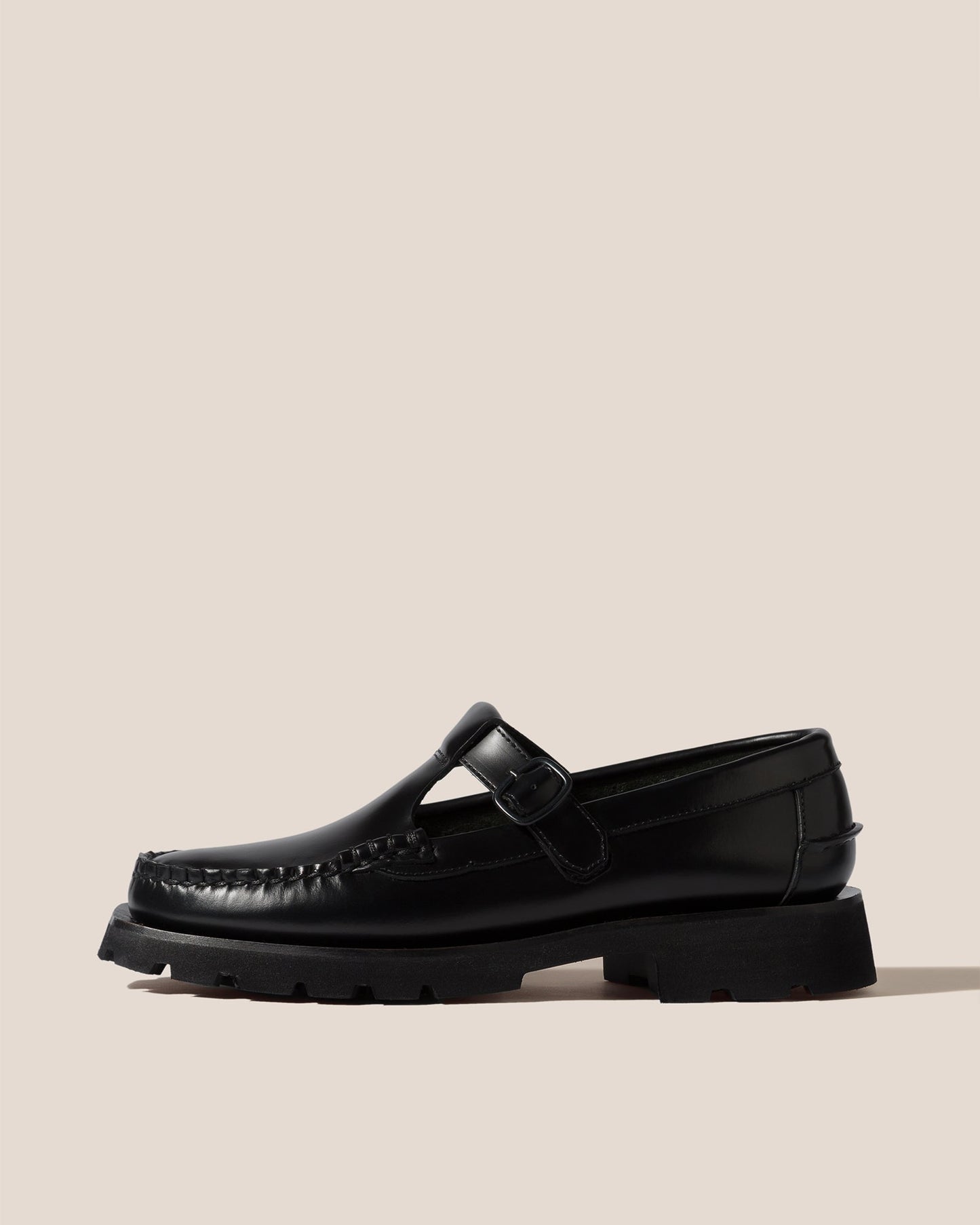 Hereu ALBER SPORT - Tread Sole T-Bar Loafer
