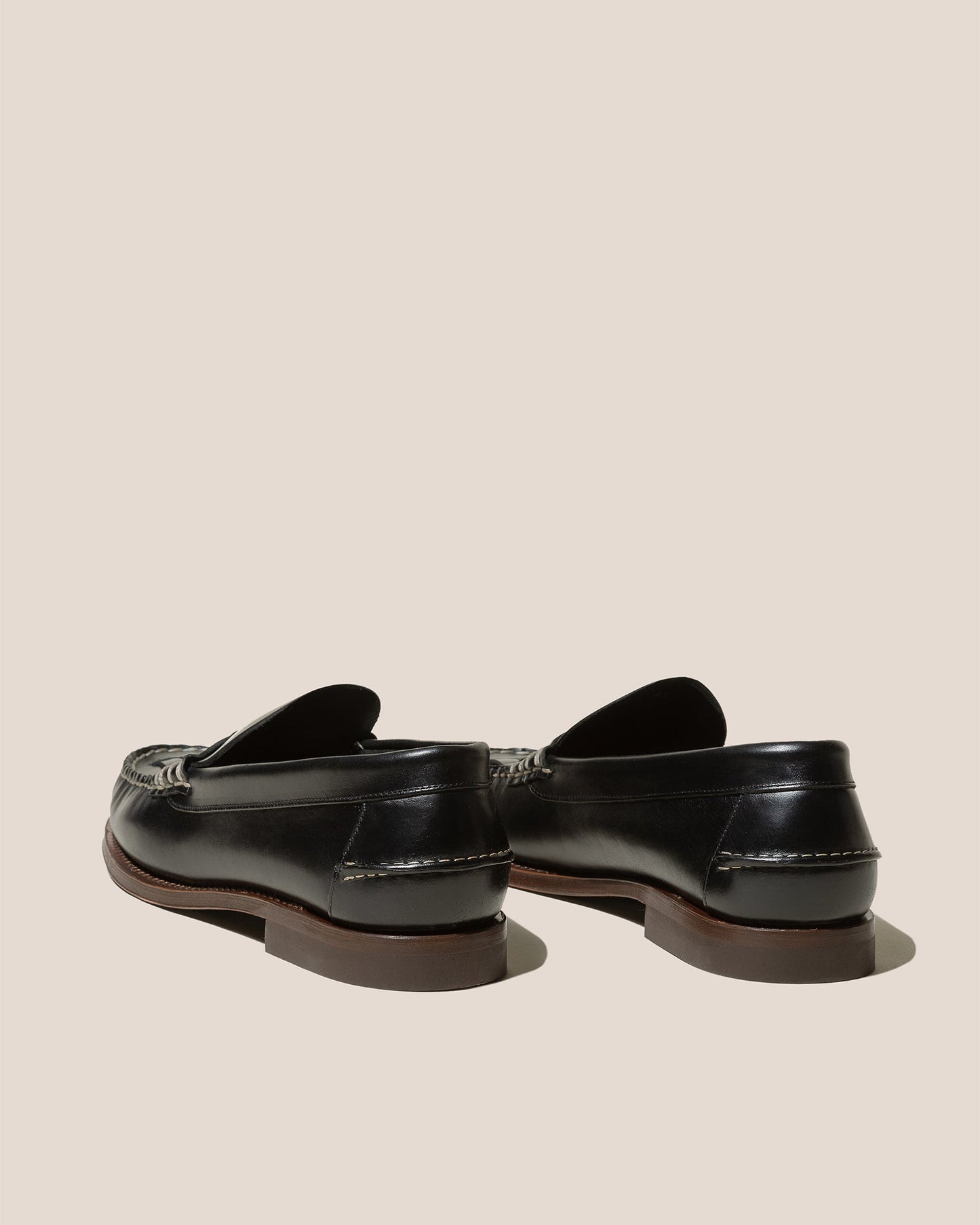 Hereu NOMBELA VEG TAN - Interwoven Detail Slip-On Loafer