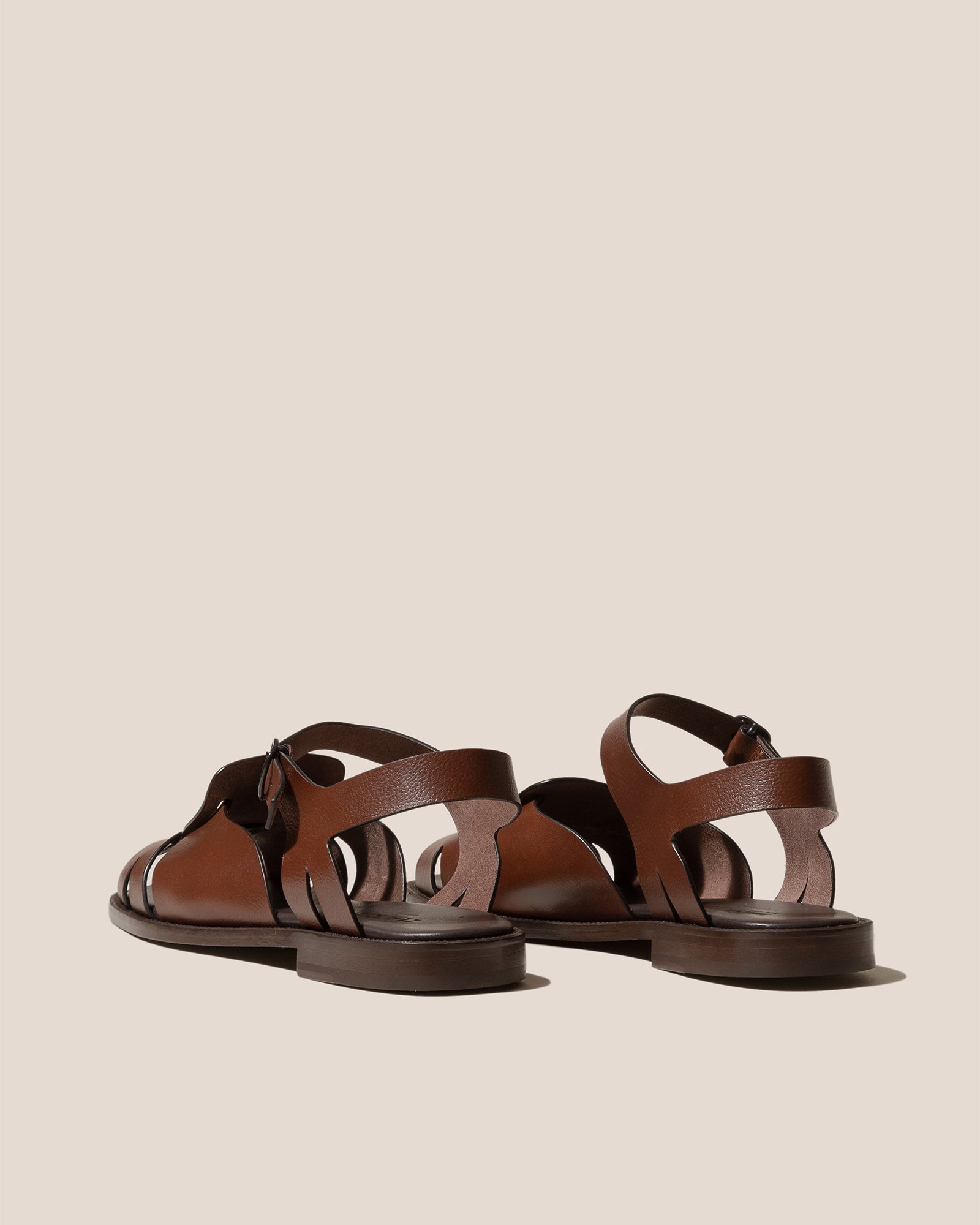 Hereu ROCA GRAINY VEG TAN - Square-toe Fisherman Sandal