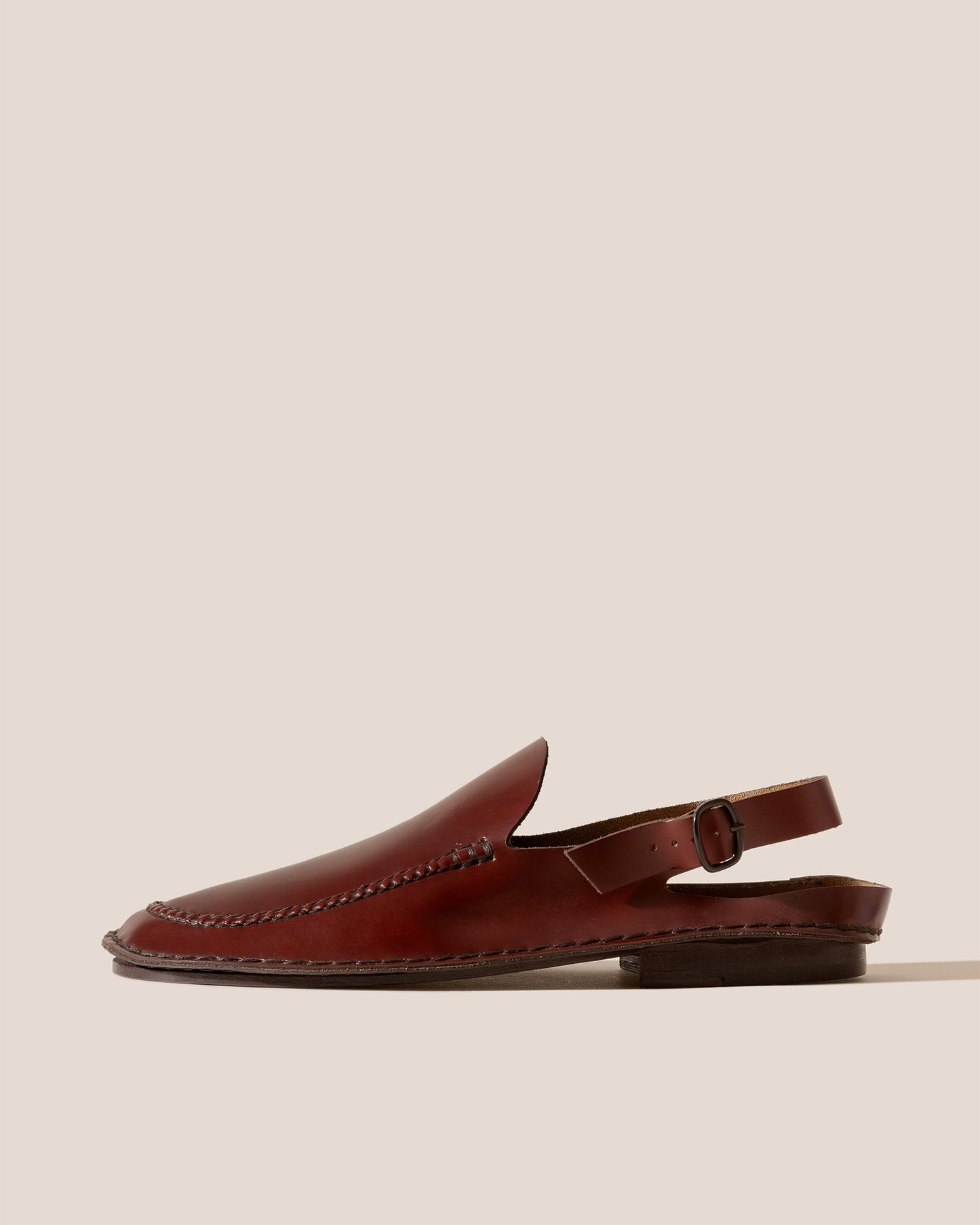 Hereu RAFEL - Men’s Double-Stitched Slingback Clog