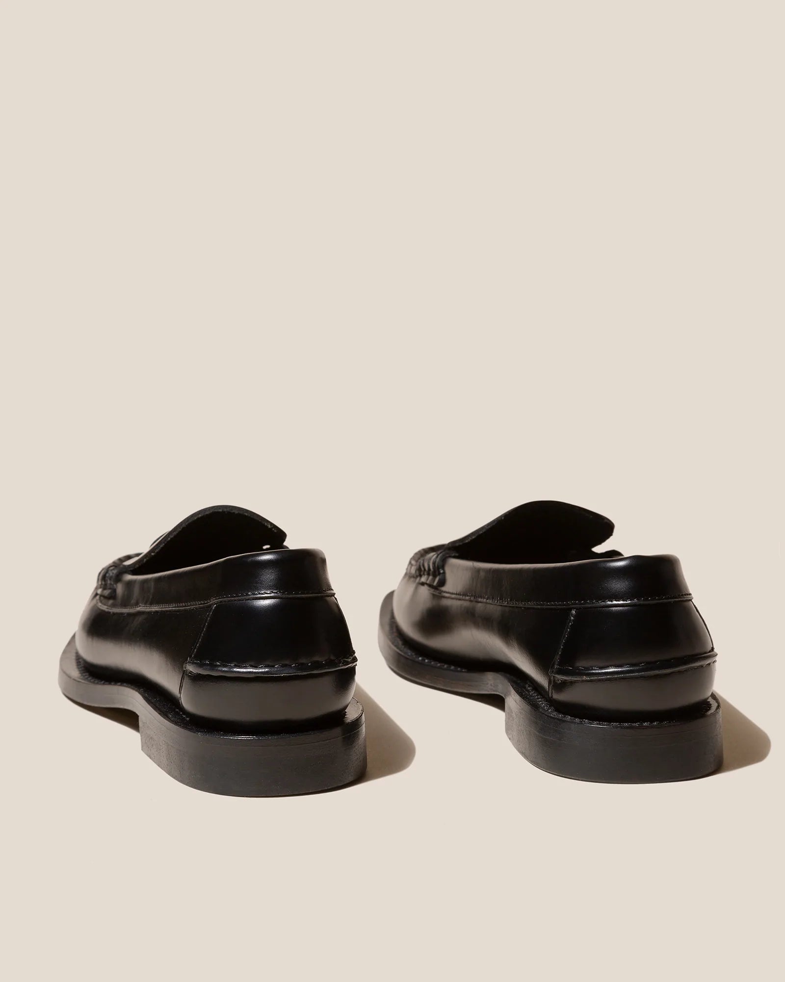 Hereu SINEU - Interlaced Detail Slip-On Loafer