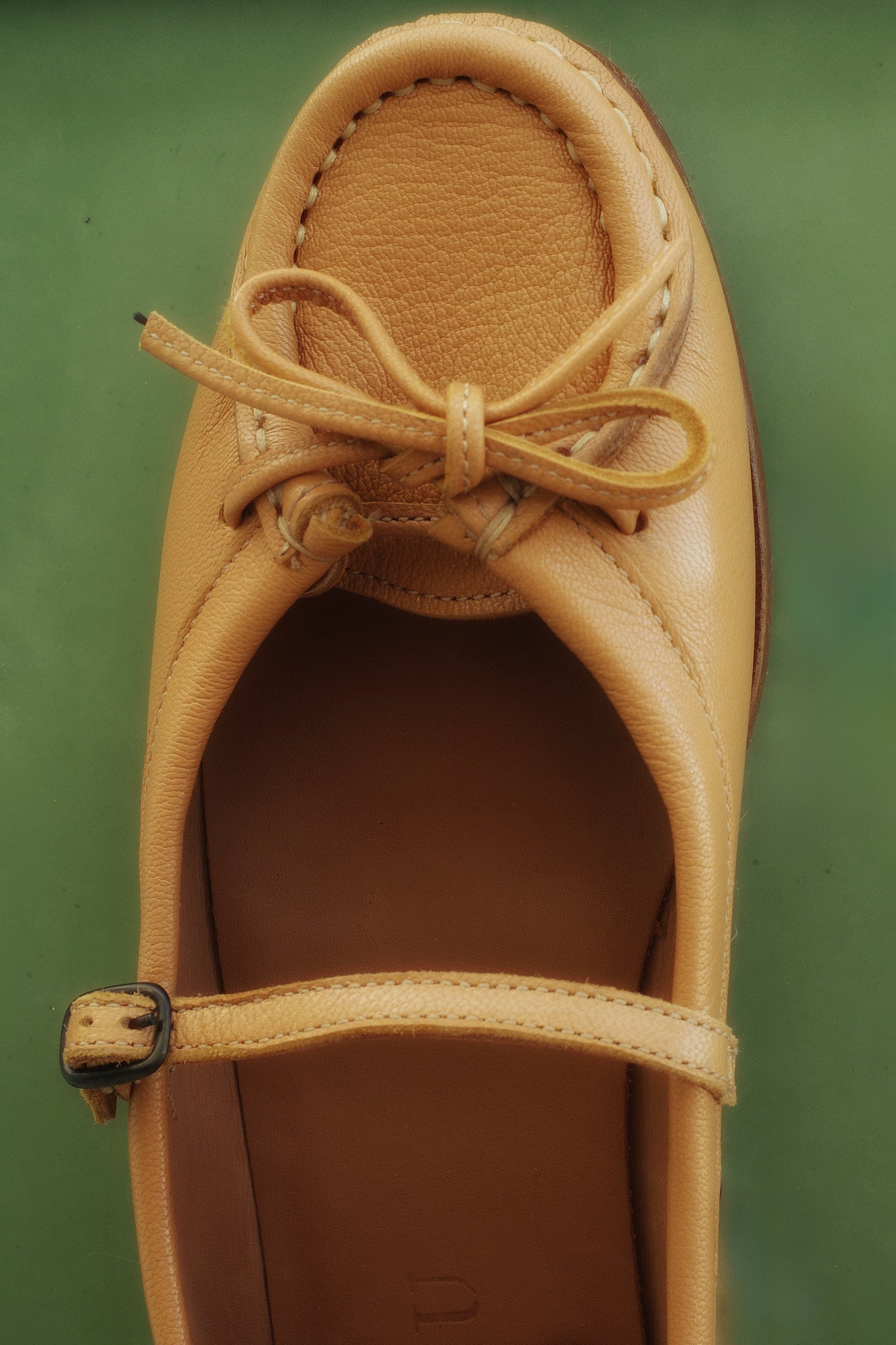 Hereu ROSES SUPPLE SHINY - Bound Moccasin Mary Jane