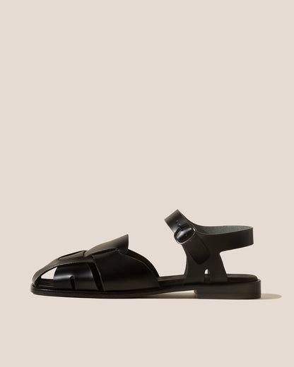 Hereu PEDRA - Squared Closed-Toe Fisherman Sandal